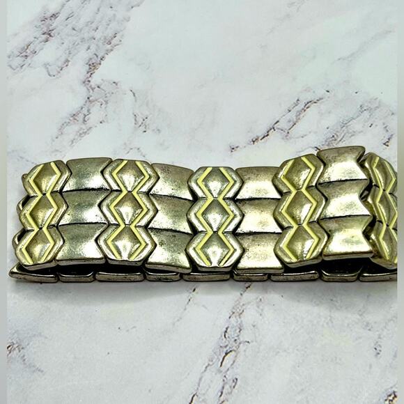 Set of 10 silver and gold tone black bracelets - Picture 5 of 10